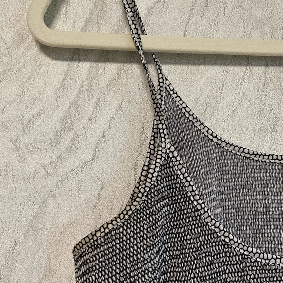 H&M Silver Patterned Reversible Tank - Picture 4 of 4
